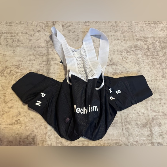 Woman’s mechanism bib - Picture 3 of 4